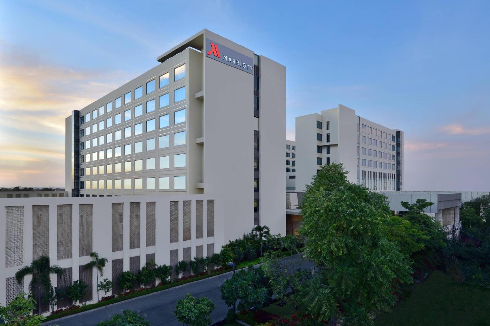 Jaipur Marriott Hotel Zewnętrze zdjęcie Marriott International, India